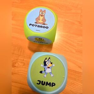 Bluey Activity Dice - Green and Blue
